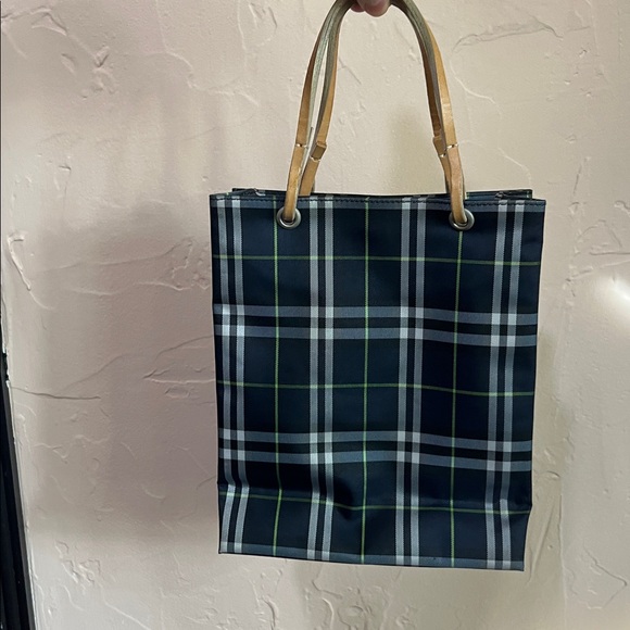 Burberry Nylon Tote small-Pristine Authentic - Picture 3 of 7